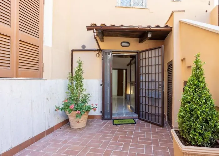 Casa Gianni 5 Stelle Apartment With Garden